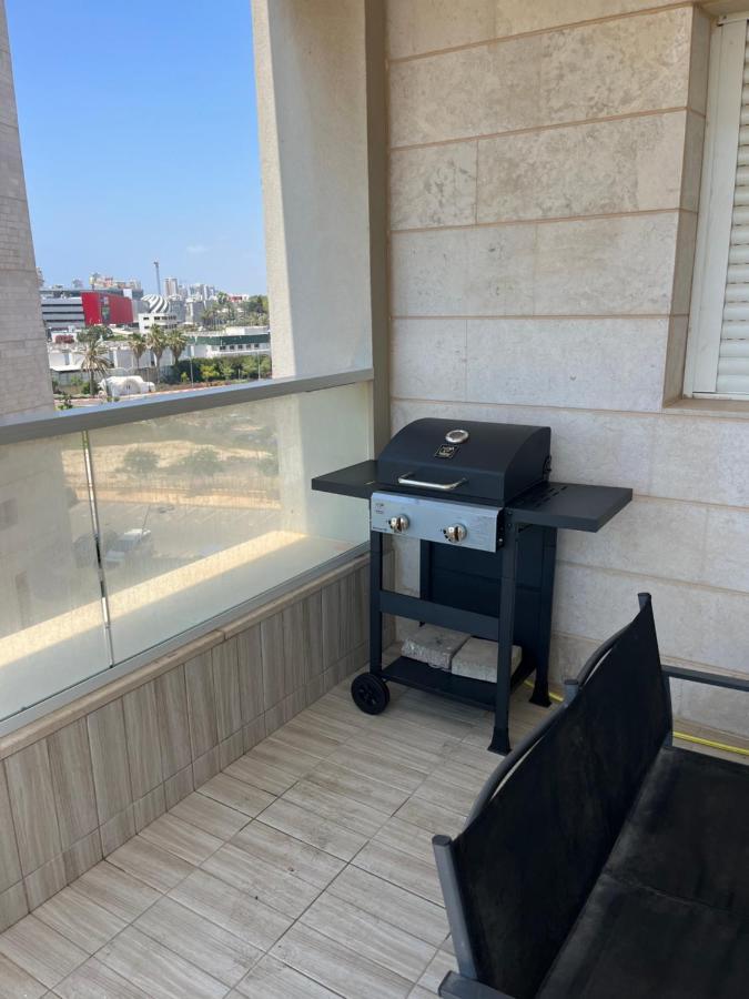 מקום מקסים עם נוף עוצר נשימה. לאירוח ברמה גבוה. Daire Akka Dış mekan fotoğraf